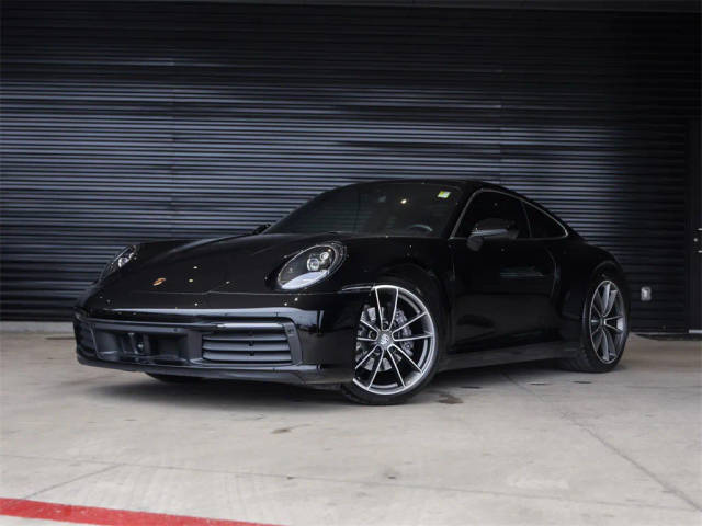 2020 Porsche 911 Carrera RWD photo