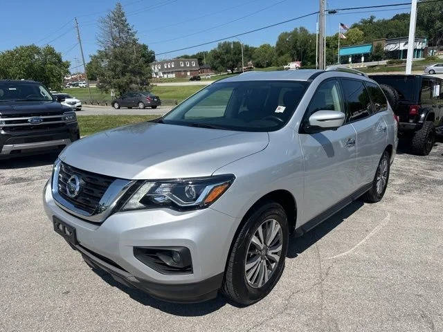 2020 Nissan Pathfinder SL 4WD photo