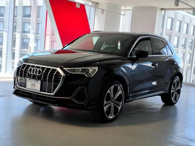 2020 Audi Q3 S line Premium Plus AWD photo