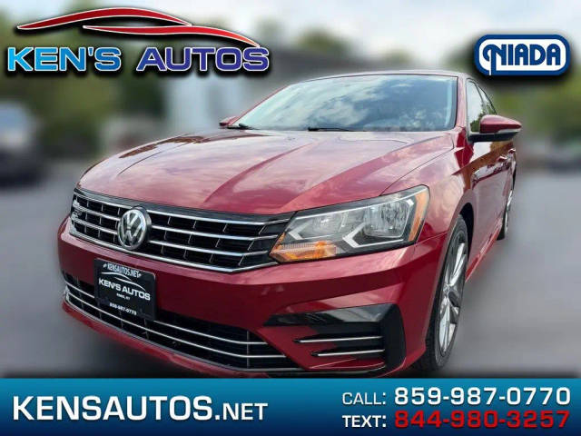 2018 Volkswagen Passat R-Line FWD photo