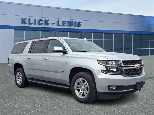 2019 Chevrolet Suburban LT 4WD photo