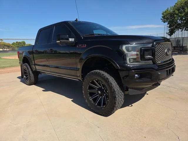 2019 Ford F-150 LARIAT 4WD photo