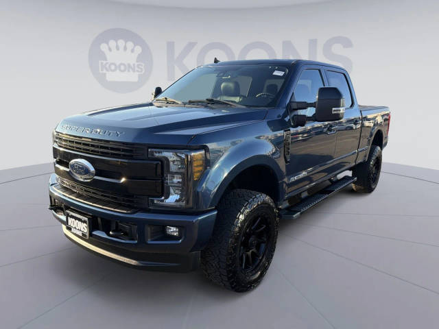 2019 Ford F-350 Super Duty LARIAT 4WD photo