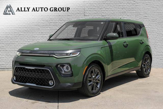 2020 Kia Soul EX FWD photo