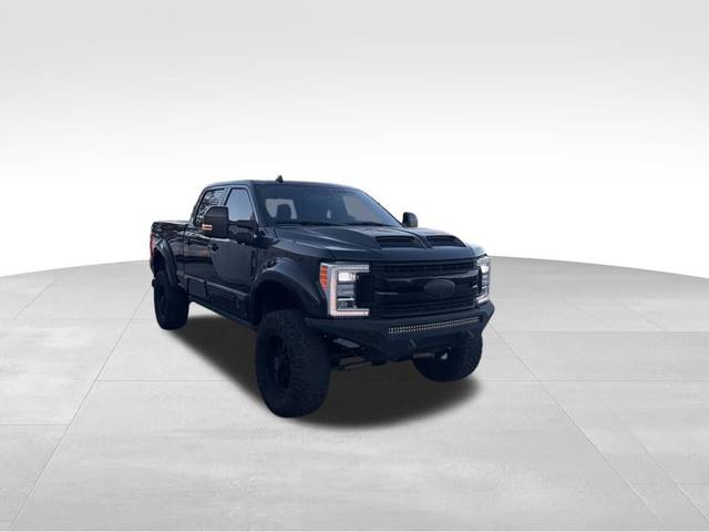 2019 Ford F-250 Super Duty LARIAT 4WD photo