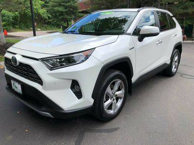 2019 Toyota RAV4 Hybrid Limited AWD photo