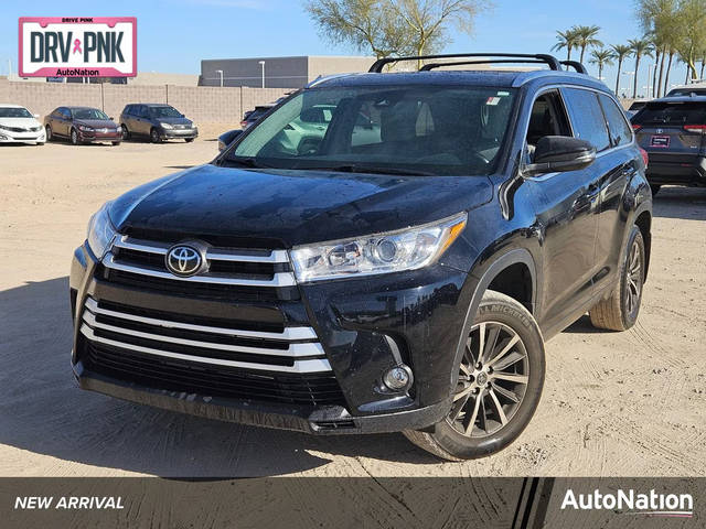 2019 Toyota Highlander XLE AWD photo