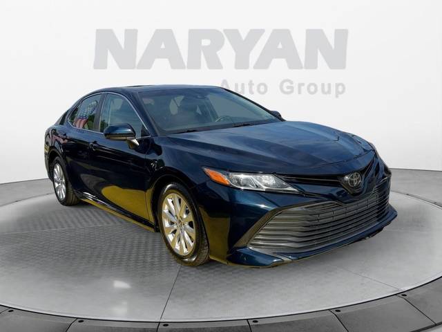 2018 Toyota Camry LE FWD photo
