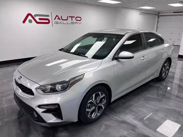 2019 Kia Forte LXS FWD photo