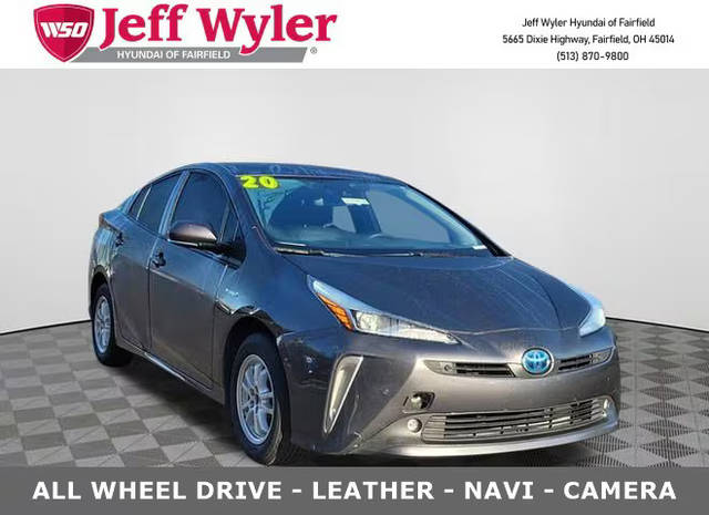 2020 Toyota Prius XLE AWD photo