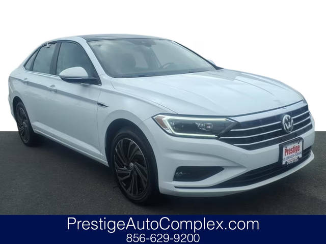 2019 Volkswagen Jetta SEL Premium FWD photo