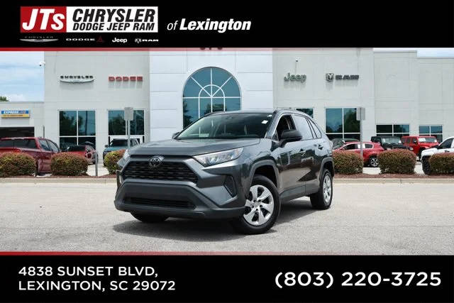 2019 Toyota RAV4 LE FWD photo