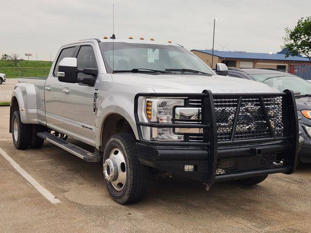 2019 Ford F-350 Super Duty LARIAT 4WD photo