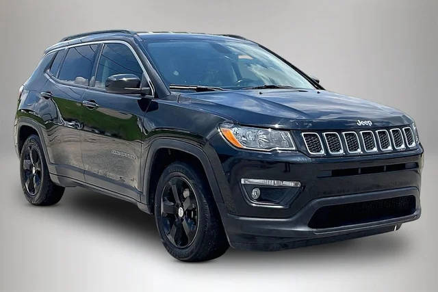 2020 Jeep Compass Latitude FWD photo