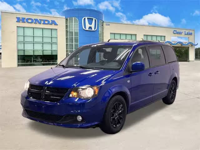 2019 Dodge Grand Caravan SXT 35th Anniversary Edition FWD photo