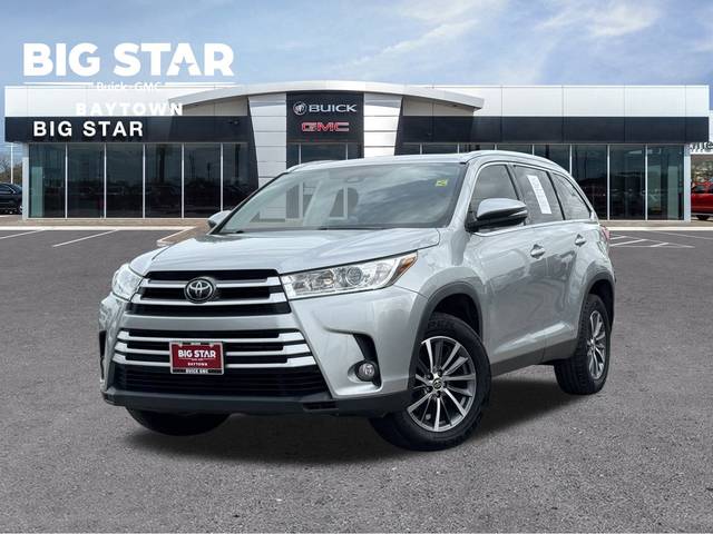 2019 Toyota Highlander XLE FWD photo