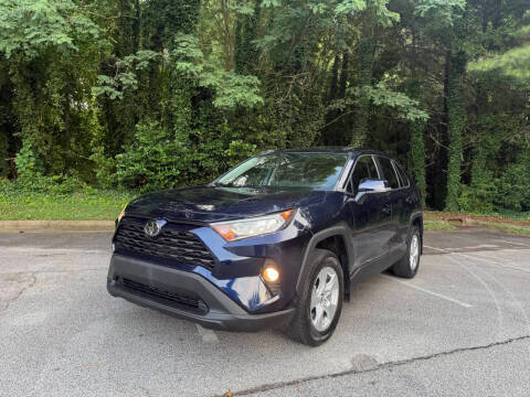 2019 Toyota RAV4 XLE FWD photo