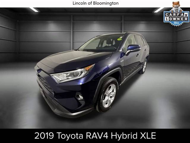 2019 Toyota RAV4 Hybrid XLE AWD photo