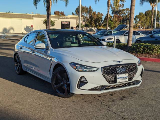 2020 Genesis G70 2.0T RWD photo