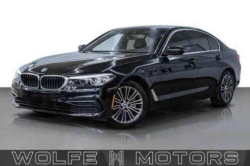 2020 BMW 5 Series 530e iPerformance RWD photo