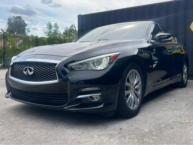 2015 Infiniti Q50  RWD photo