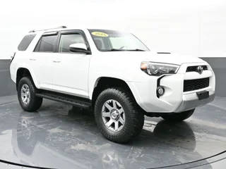 2015 Toyota 4Runner Trail 4WD photo