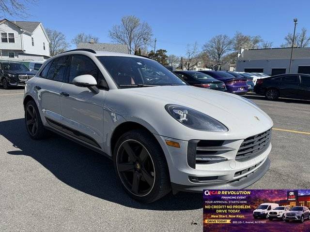 2020 Porsche Macan S AWD photo