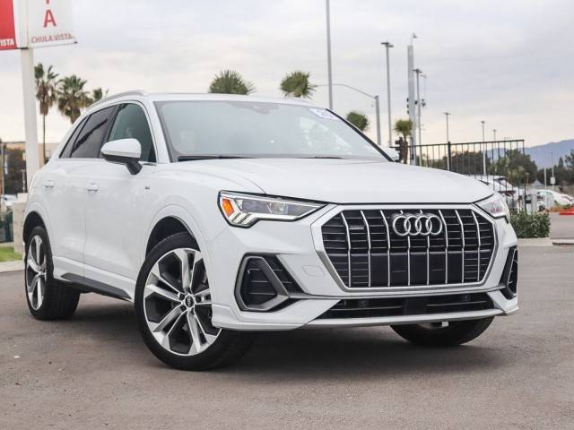 2020 Audi Q3 S line Premium Plus AWD photo