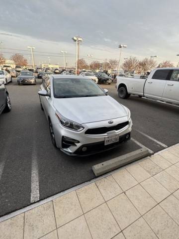 2020 Kia Forte LXS FWD photo