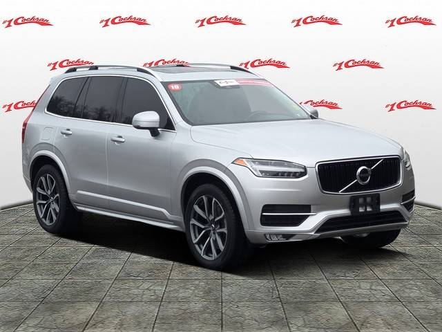 2019 Volvo XC90 Momentum AWD photo