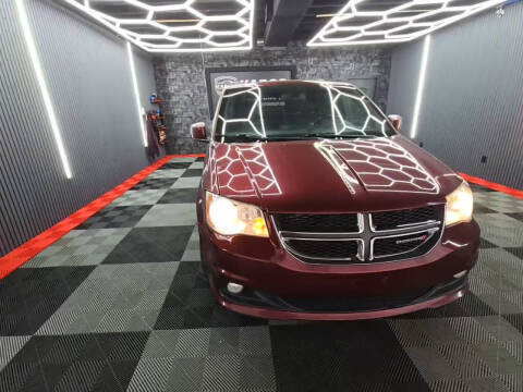 2019 Dodge Grand Caravan SXT FWD photo