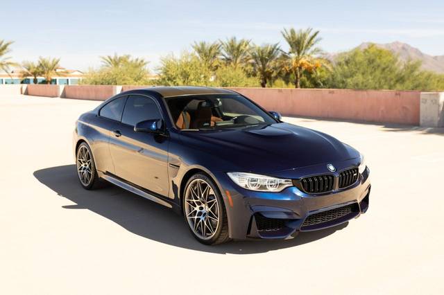 2016 BMW M4  RWD photo