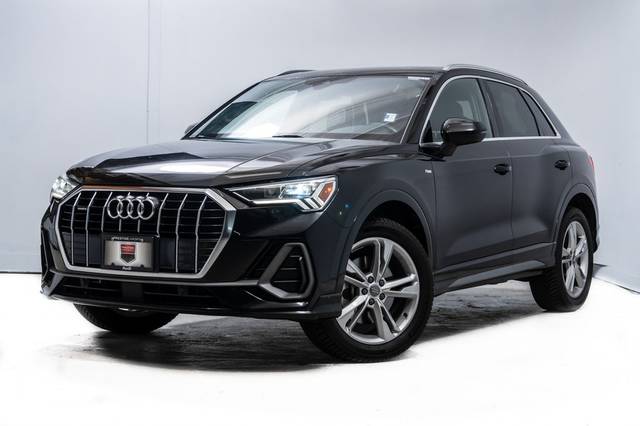 2020 Audi Q3 S line Premium Plus AWD photo