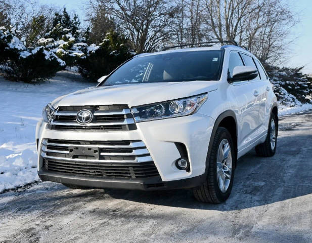 2019 Toyota Highlander Limited AWD photo