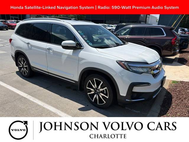 2020 Honda Pilot Touring 8-Passenger FWD photo