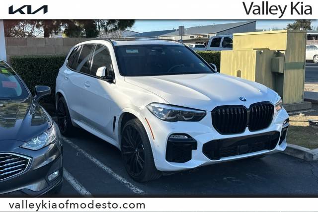 2020 BMW X5 M50i AWD photo