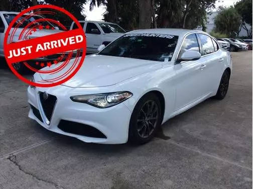 2019 Alfa Romeo Giulia  RWD photo