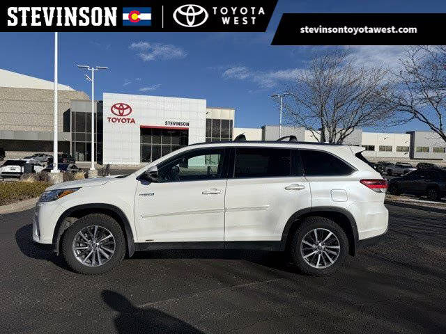 2019 Toyota Highlander Hybrid XLE AWD photo