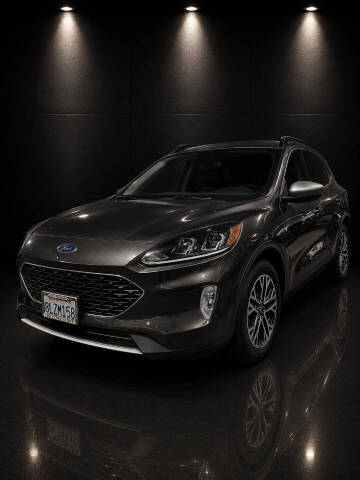 2020 Ford Escape SEL FWD photo
