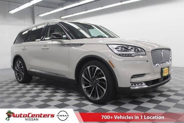 2020 Lincoln Aviator Reserve AWD photo