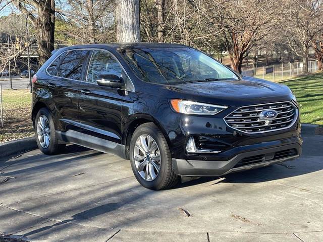 2019 Ford Edge Titanium AWD photo