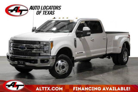2019 Ford F-350 Super Duty LARIAT 4WD photo