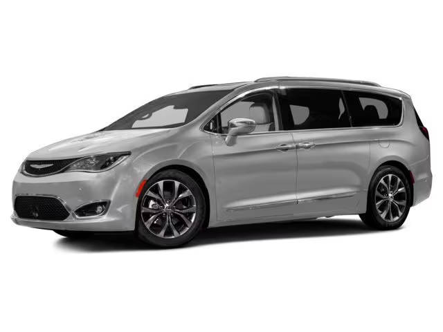 2017 Chrysler Pacifica Minivan Touring-L FWD photo