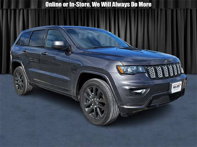 2020 Jeep Grand Cherokee Altitude 4WD photo