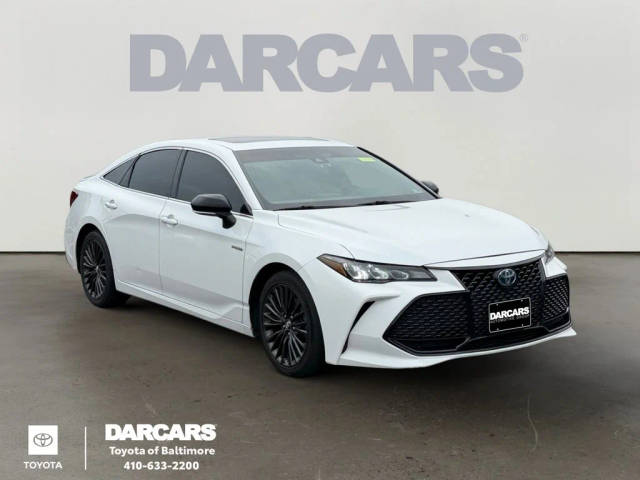2020 Toyota Avalon Hybrid XSE FWD photo