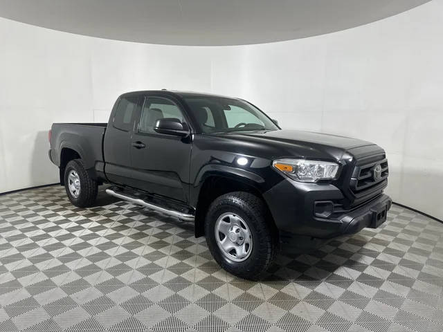 2020 Toyota Tacoma SR 4WD photo