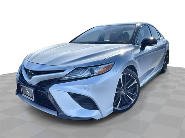 2020 Toyota Camry XSE V6 FWD photo