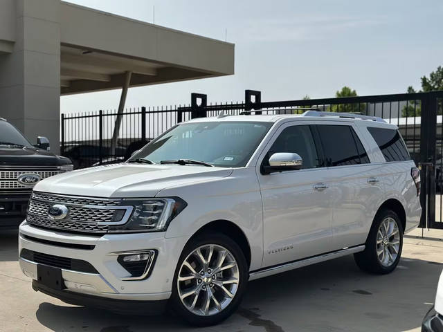 2019 Ford Expedition Platinum RWD photo