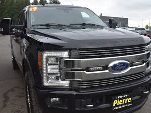 2019 Ford F-350 Super Duty Limited 4WD photo