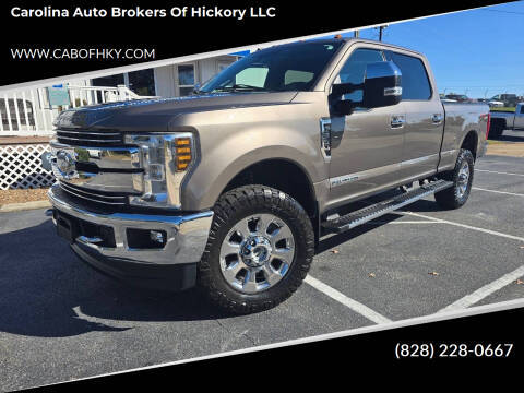 2019 Ford F-350 Super Duty LARIAT 4WD photo